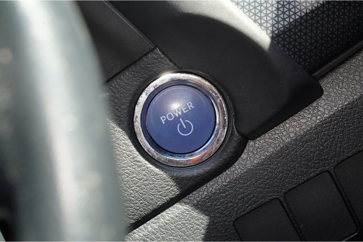 2017 Toyota Corolla Hybrid ZWE186R