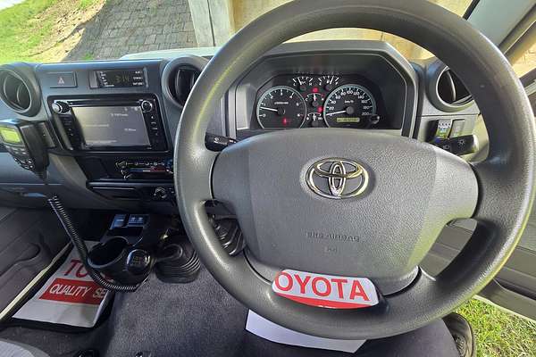 2020 Toyota LC Military LC Military GXL 4.5L T Diesel Manual Single C/Chassis