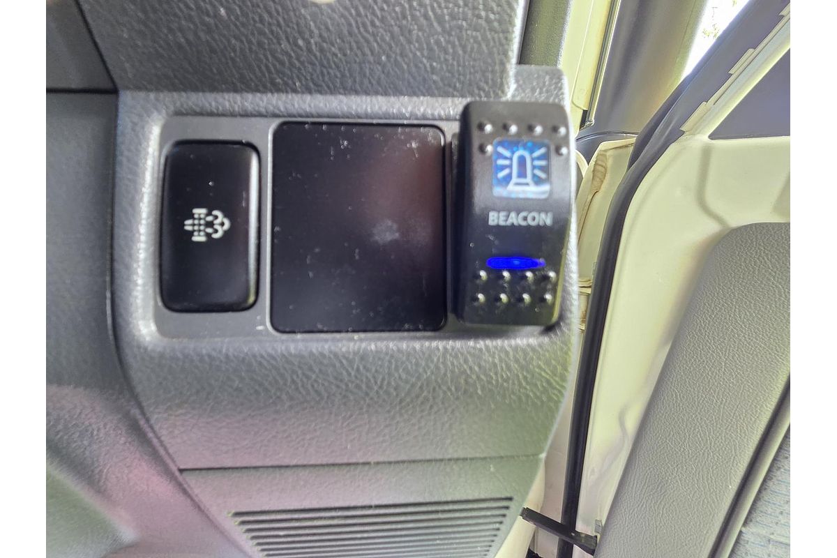 2020 Toyota LC Military LC Military GXL 4.5L T Diesel Manual Single C/Chassis