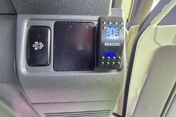 2020 Toyota LC Military LC Military GXL 4.5L T Diesel Manual Single C/Chassis