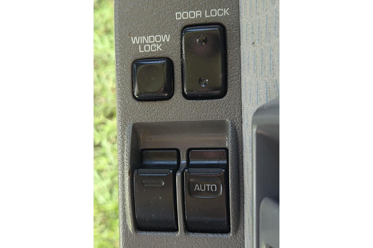 2020 Toyota LC Military LC Military GXL 4.5L T Diesel Manual Single C/Chassis