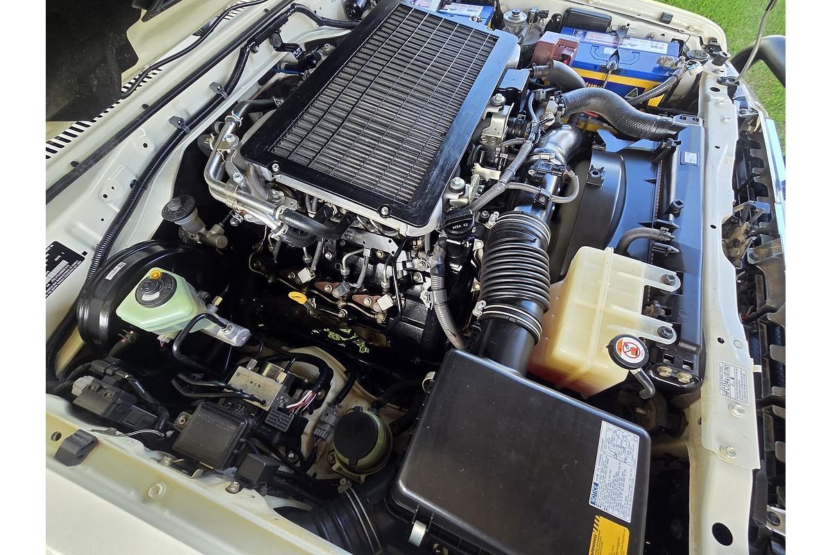 2020 Toyota LC Military LC Military GXL 4.5L T Diesel Manual Single C/Chassis