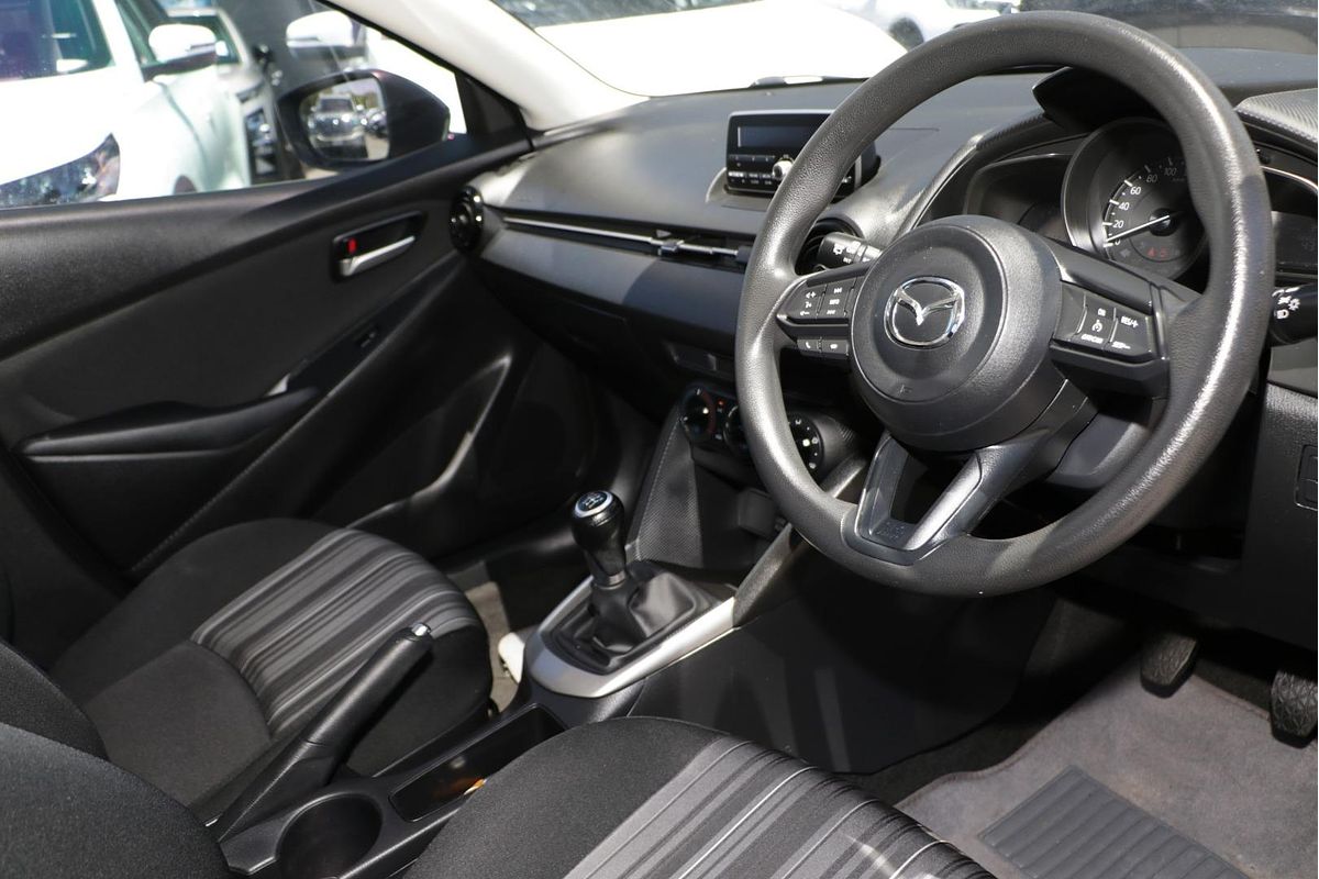 2017 Mazda 2 Neo DJ Series