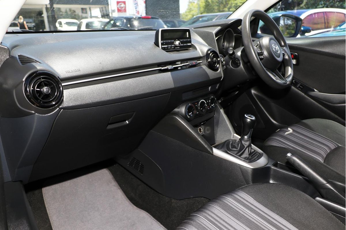 2017 Mazda 2 Neo DJ Series