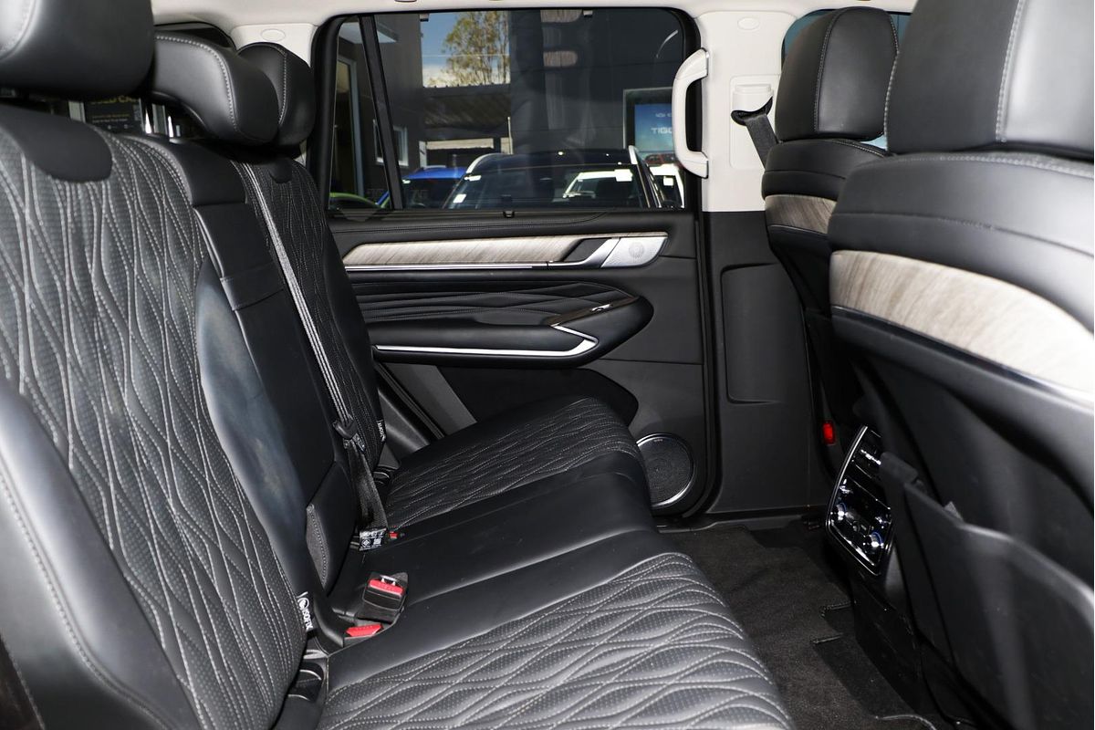 2024 GWM Tank 500 Ultra Hybrid P03