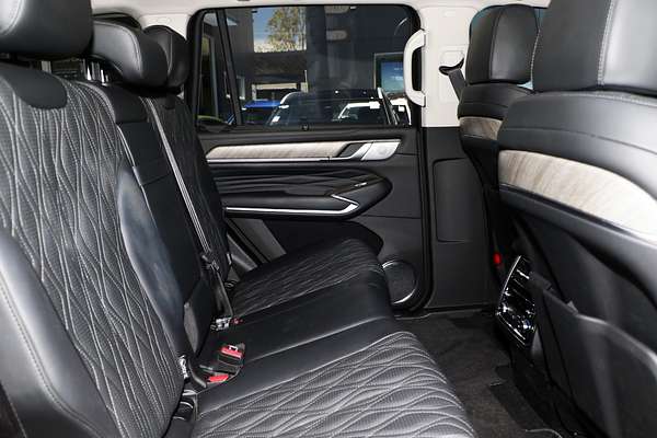 2024 GWM Tank 500 Ultra Hybrid P03