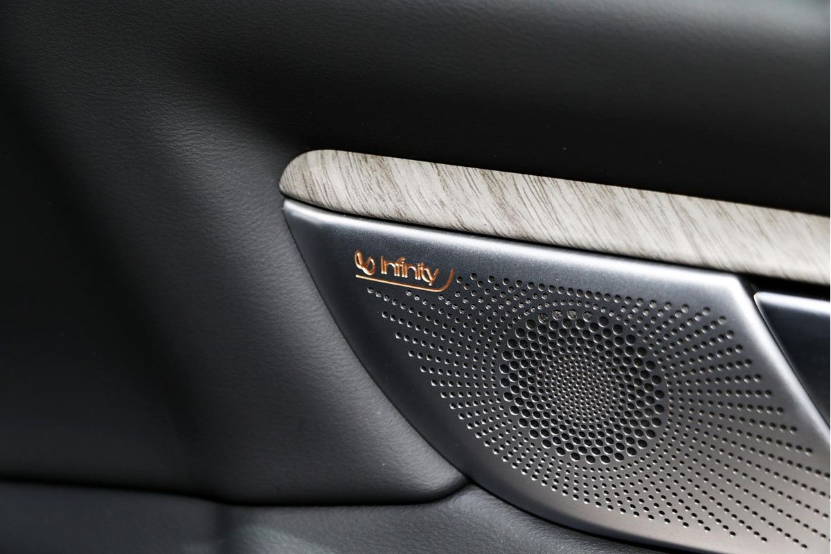 2024 GWM Tank 500 Ultra Hybrid P03