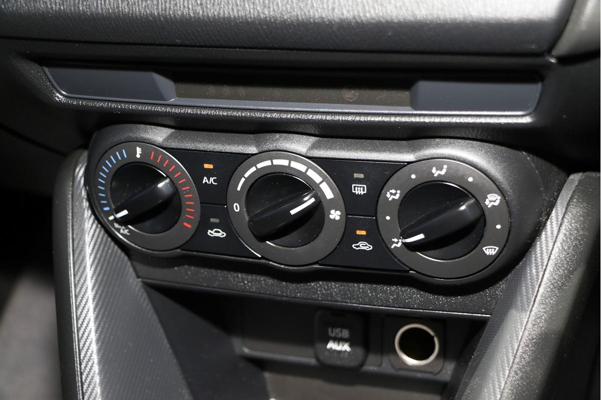 2017 Mazda 2 Neo DJ Series