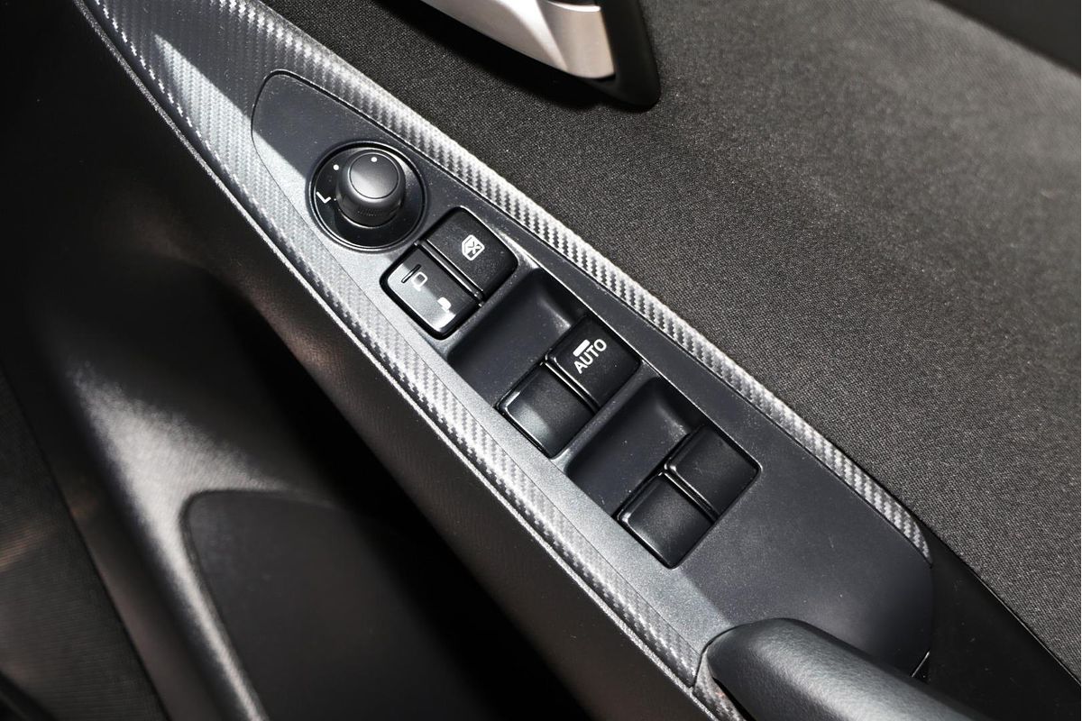 2017 Mazda 2 Neo DJ Series