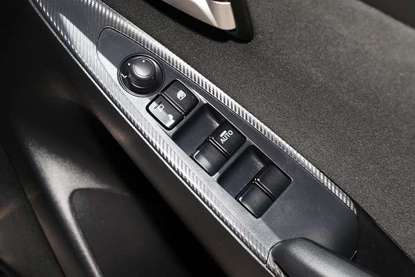 2017 Mazda 2 Neo DJ Series