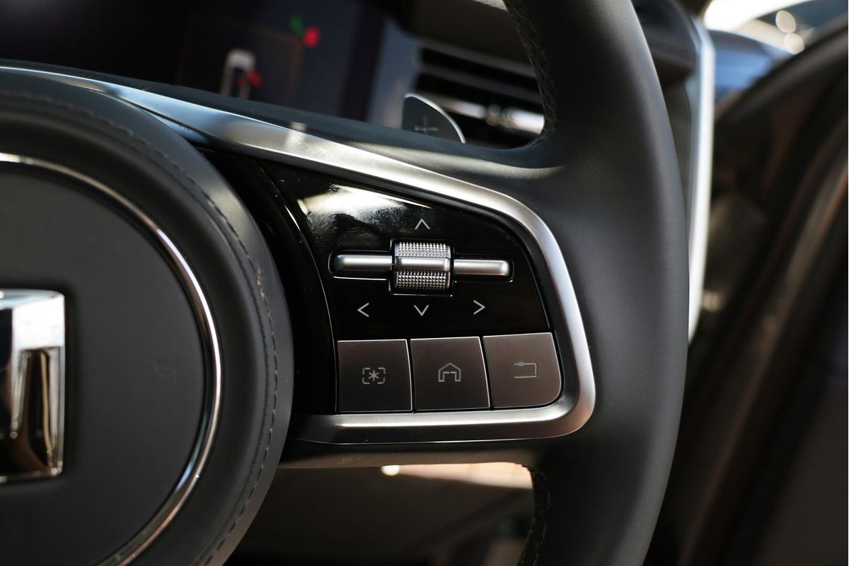 2024 GWM Tank 500 Ultra Hybrid P03