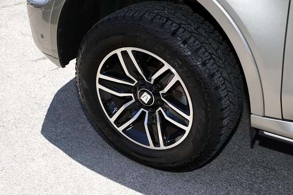 2024 GWM Tank 500 Ultra Hybrid P03