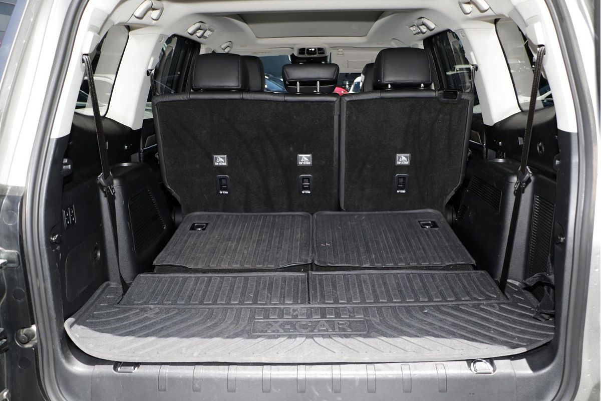 2024 GWM Tank 500 Ultra Hybrid P03