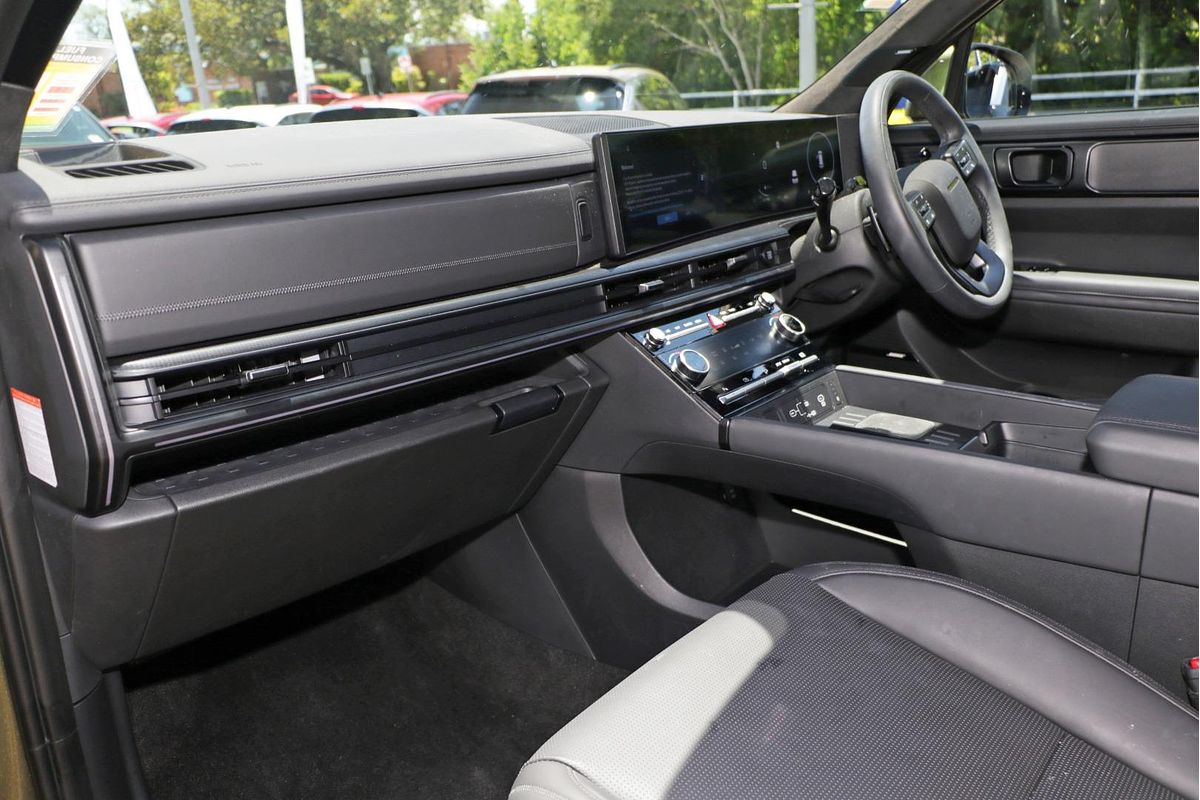 2025 Hyundai Santa Fe Hybrid Calligraphy MX5.V1