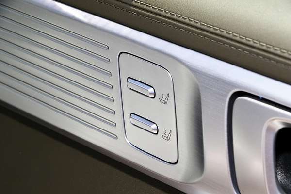 2025 Hyundai Santa Fe Hybrid Calligraphy MX5.V1