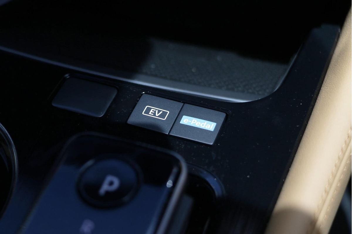 2025 Nissan X-TRAIL Ti-L e-POWER T33