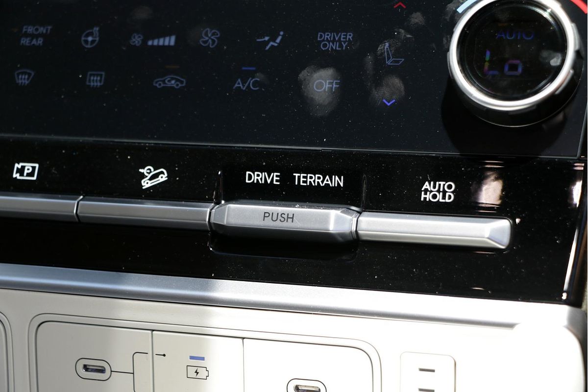 2025 Hyundai Santa Fe Hybrid Calligraphy MX5.V1