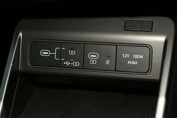 2025 Hyundai Kona Premium N Line SX2.V3