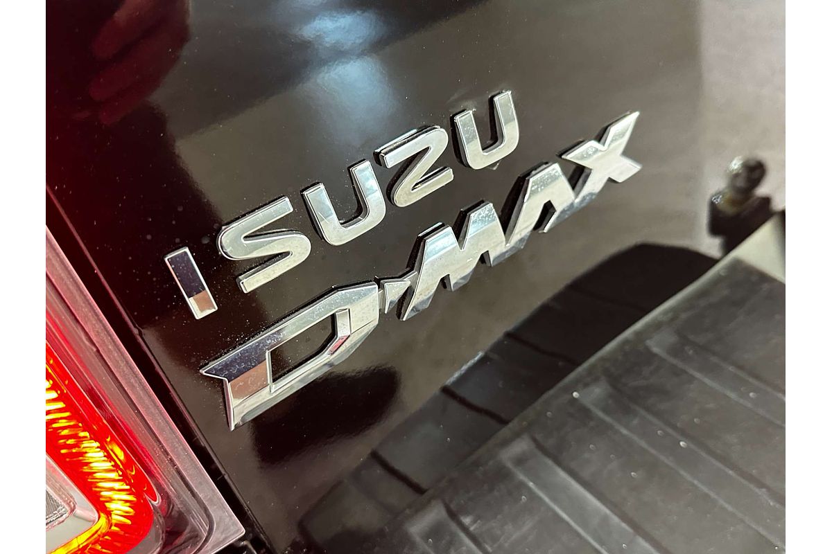 2022 Isuzu D-MAX X-TERRAIN  4X4