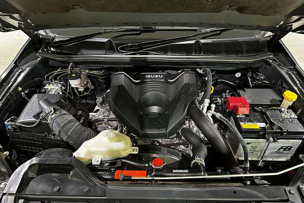 2022 Isuzu D-MAX X-TERRAIN  4X4