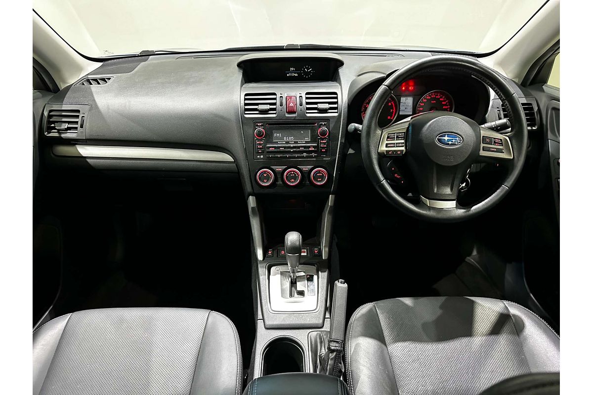 2014 Subaru Forester 2.5i Luxury S4