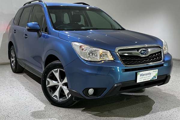 2014 Subaru Forester 2.5i Luxury S4