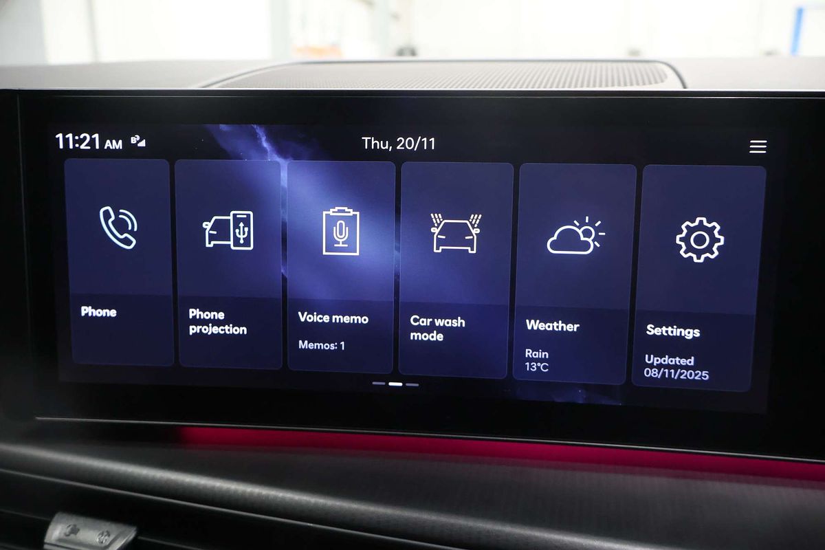 2025 Hyundai Santa Fe Hybrid Calligraphy MX5.V1