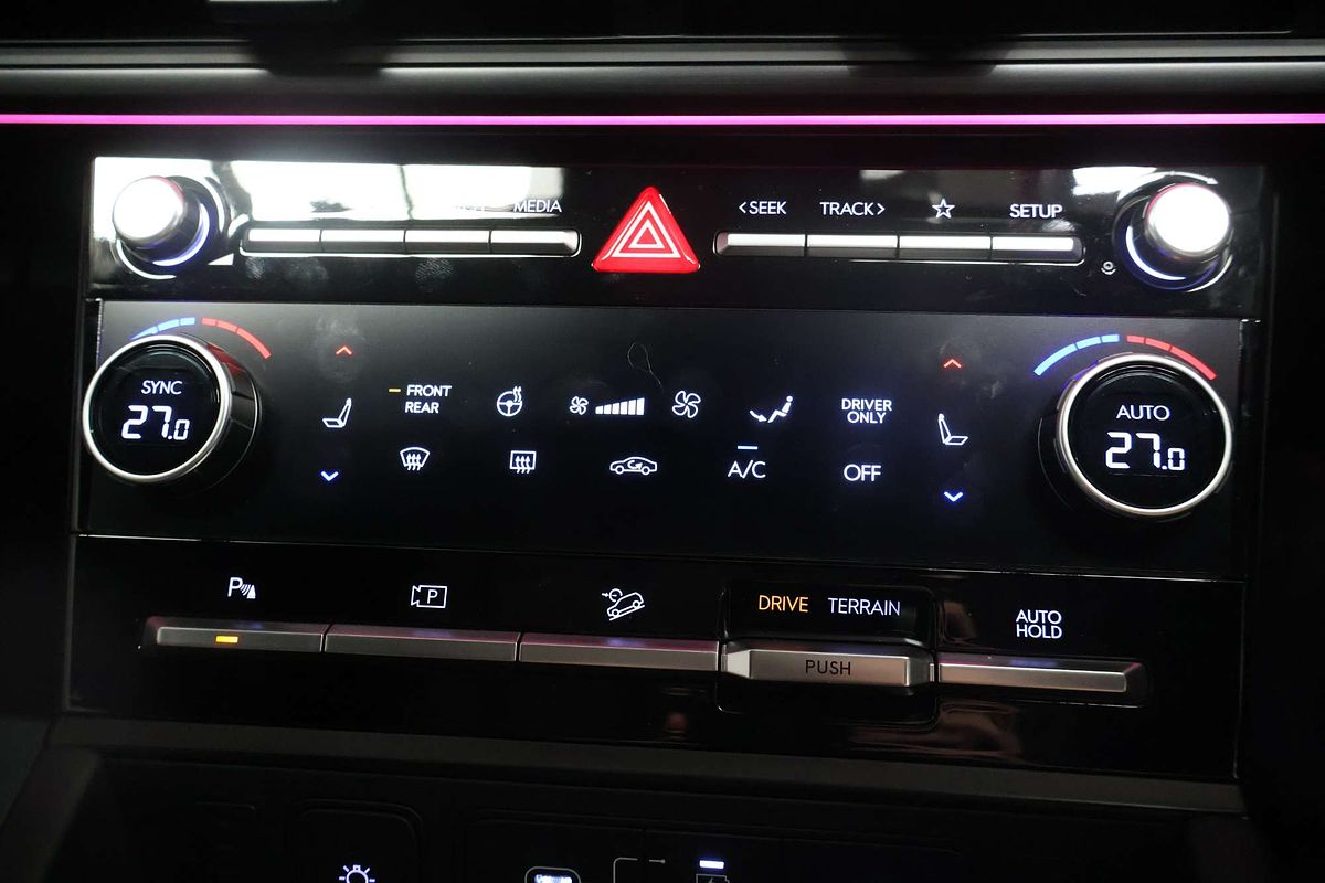 2025 Hyundai Santa Fe Hybrid Calligraphy MX5.V1