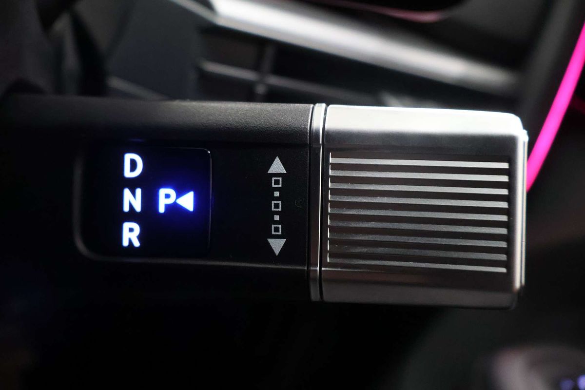 2025 Hyundai Santa Fe Hybrid Calligraphy MX5.V1