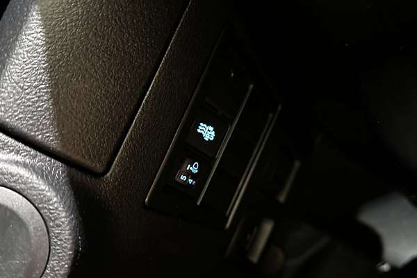 2018 Toyota Hilux SR GUN126R 4X4