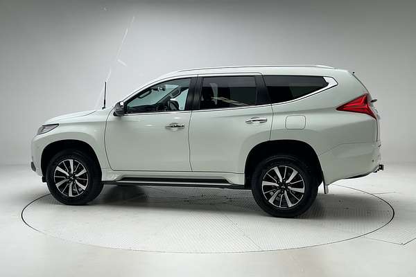 2017 Mitsubishi Pajero Sport Exceed QE