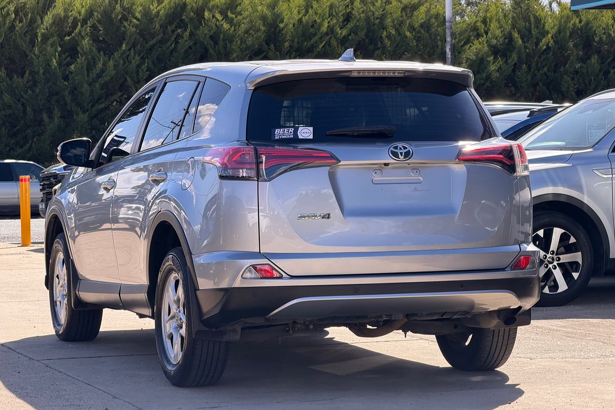 2018 Toyota RAV4 GX ZSA42R