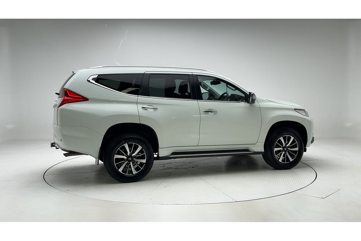 2017 Mitsubishi Pajero Sport Exceed QE