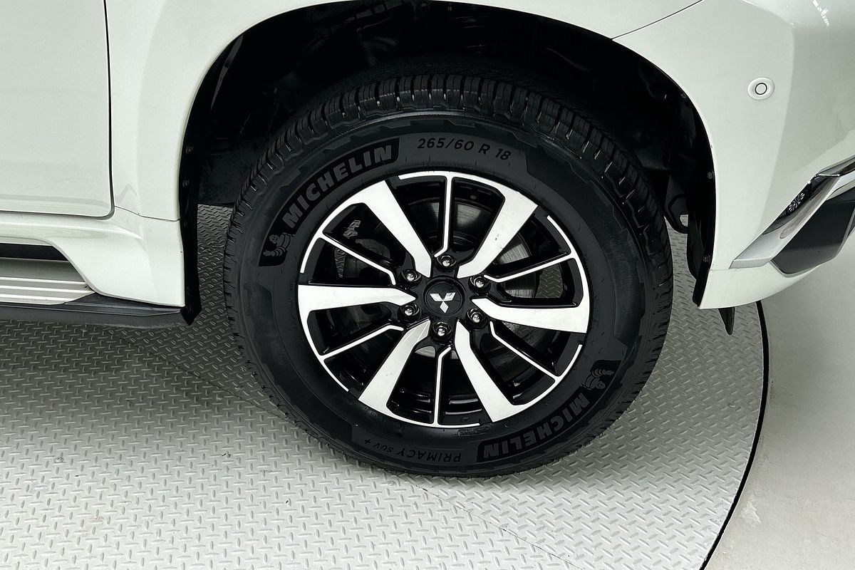 2017 Mitsubishi Pajero Sport Exceed QE