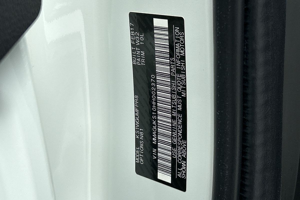 2017 Mitsubishi Pajero Sport Exceed QE