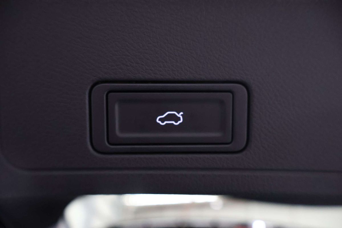 2025 Chery Tiggo 8 Super Hybrid Ultimate T31