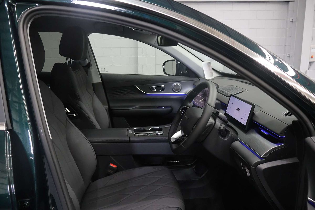 2025 Chery Tiggo 8 Super Hybrid Ultimate T31