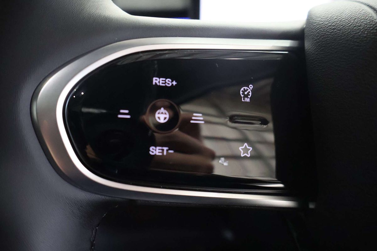 2025 Chery Tiggo 8 Super Hybrid Ultimate T31