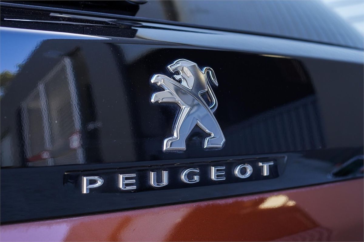 2018 Peugeot 3008 GT Line P84