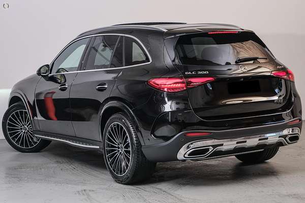 2025 Mercedes-Benz GLC-Class GLC300 X254