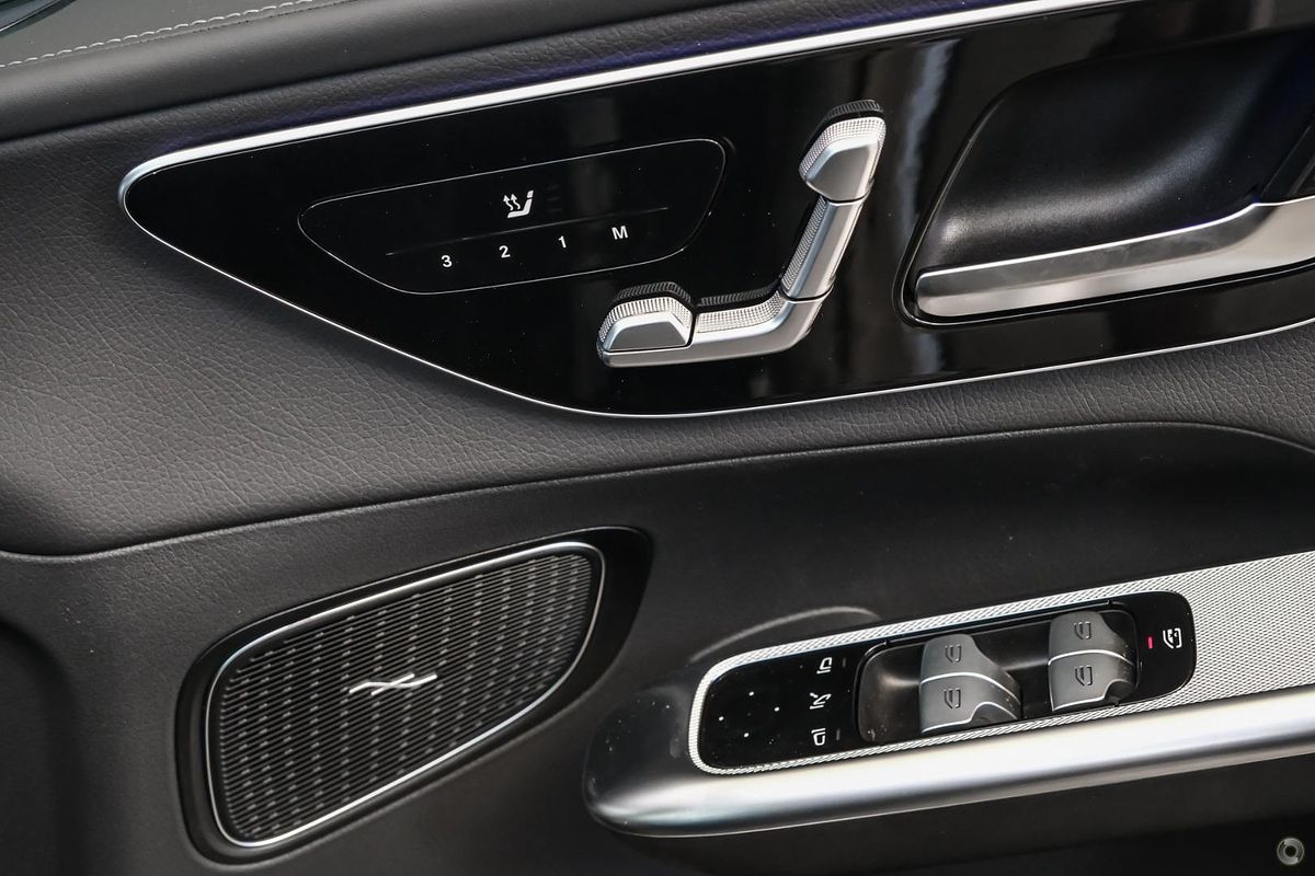 2025 Mercedes-Benz GLC-Class GLC300 X254