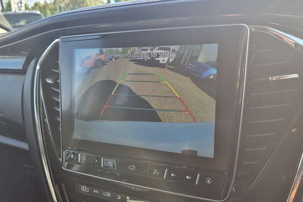 2023 Isuzu MU-X LS-T