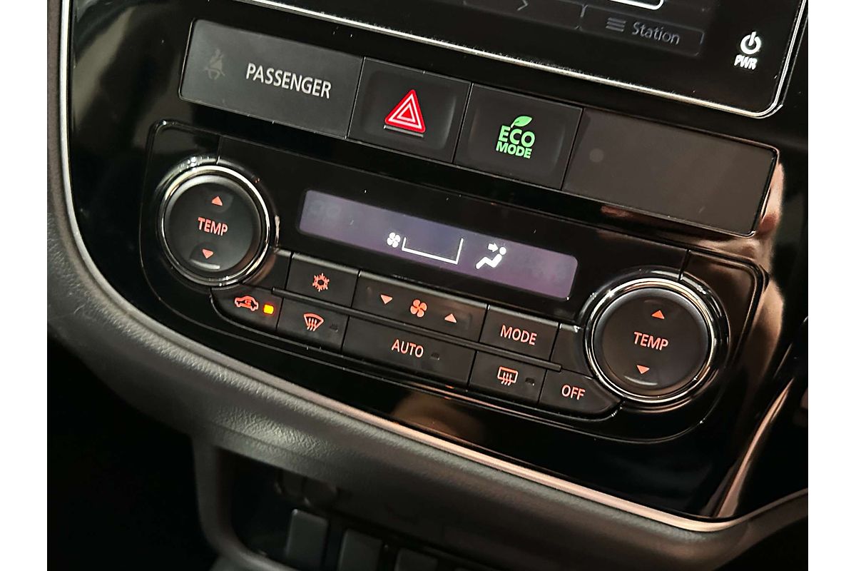 2017 Mitsubishi Outlander LS ZK