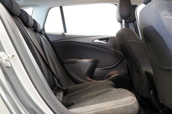 2018 Holden Astra LS+ BK