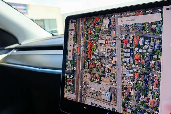 2022 Tesla Model Y Rear-Wheel Drive