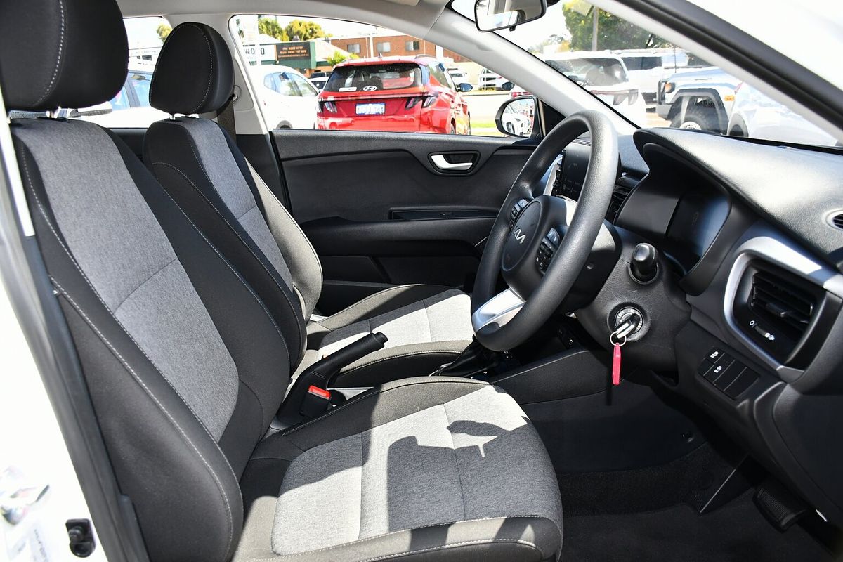 2024 Kia Stonic S YB