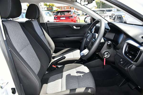 2024 Kia Stonic S YB