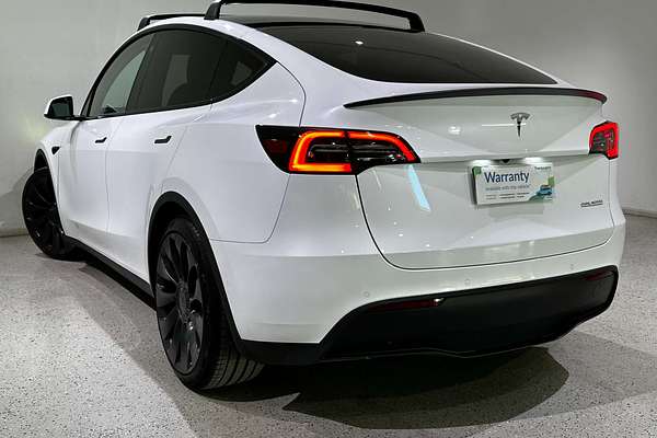 2023 Tesla Model Y Performance