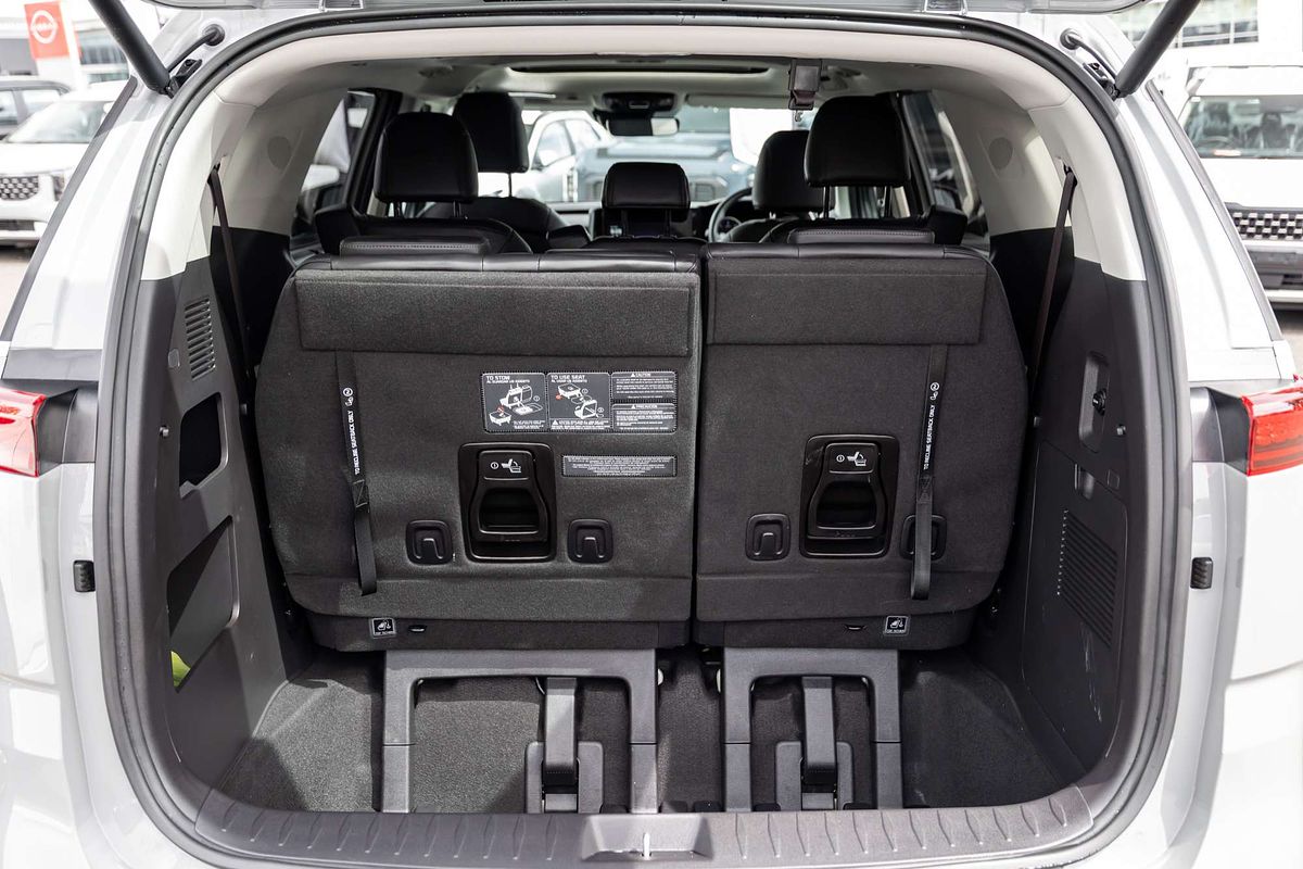 2023 Kia Carnival Platinum KA4