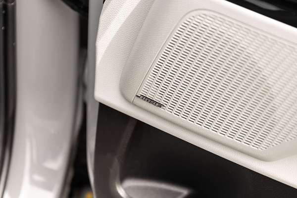 2023 Kia Carnival Platinum KA4